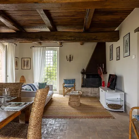 Il Casale Al Colle Holiday home Castel Ritaldi