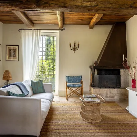 Il Casale Al Colle Holiday home *