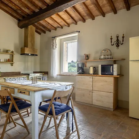 Il Casale Al Colle Holiday home